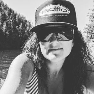 Meet your Posher, Jacqueline